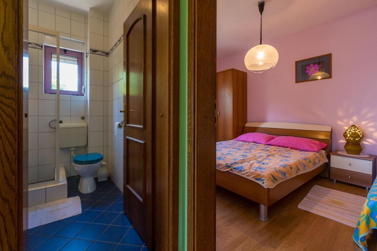 Apartments Djusi Dramalj Bagian luar foto