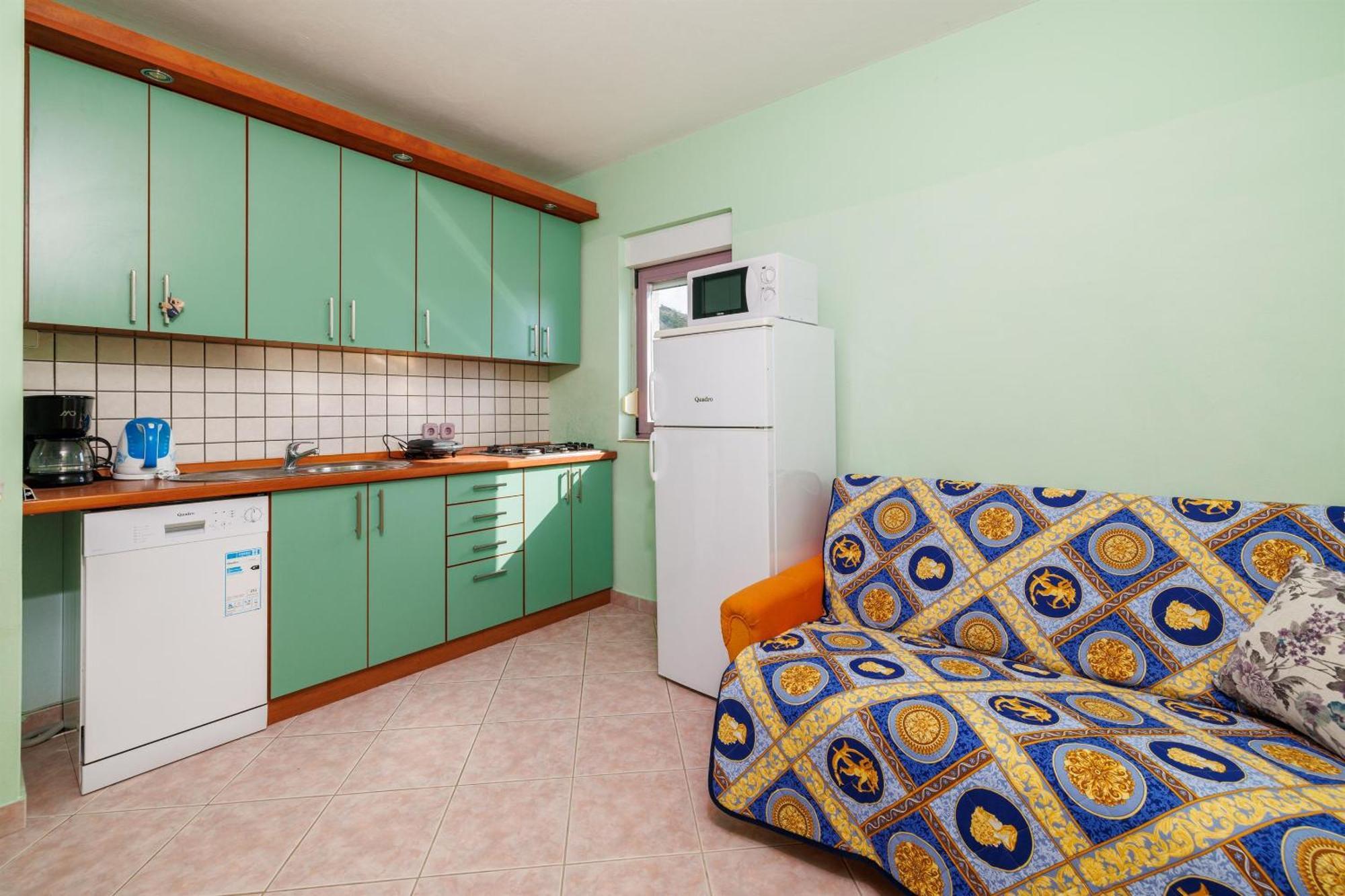 Apartments Djusi Dramalj Bagian luar foto