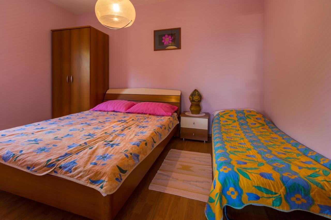 Apartments Djusi Dramalj Bagian luar foto