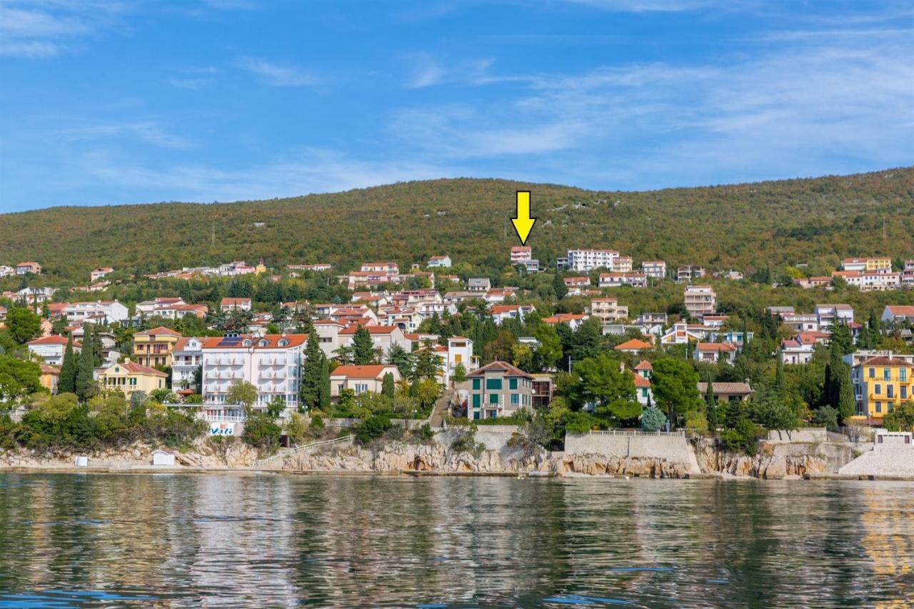 Apartments Djusi Dramalj Bagian luar foto